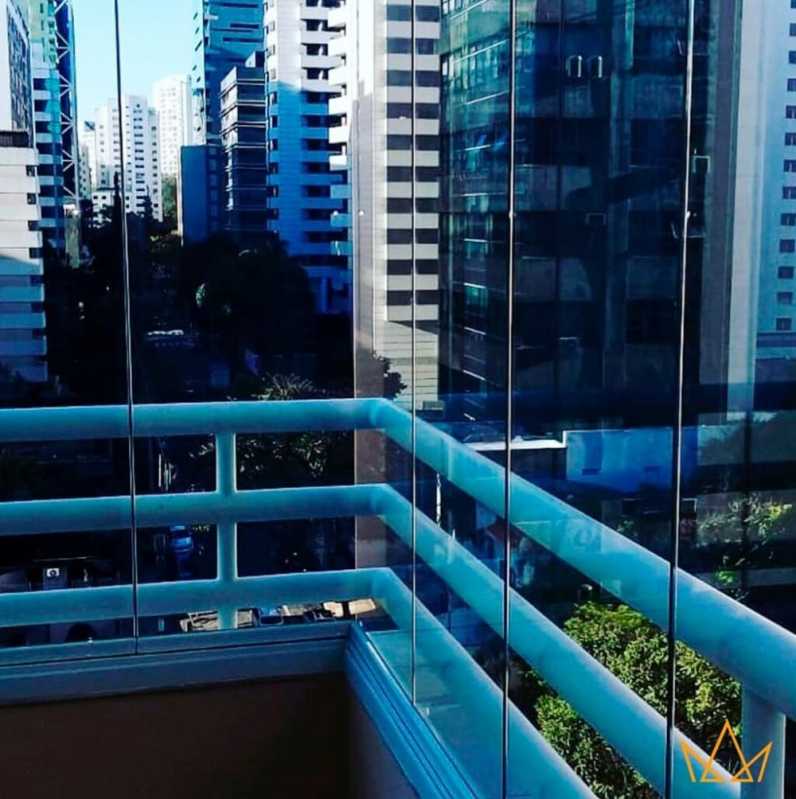 Envidraçamento de Sacada Pequena São Paulo II - Fechamento de Vidro Varanda