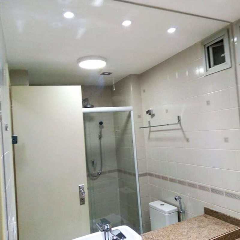 Espelho Banheiro sob Medida Valor Pinheiros - Espelho sob Medida para Banheiro